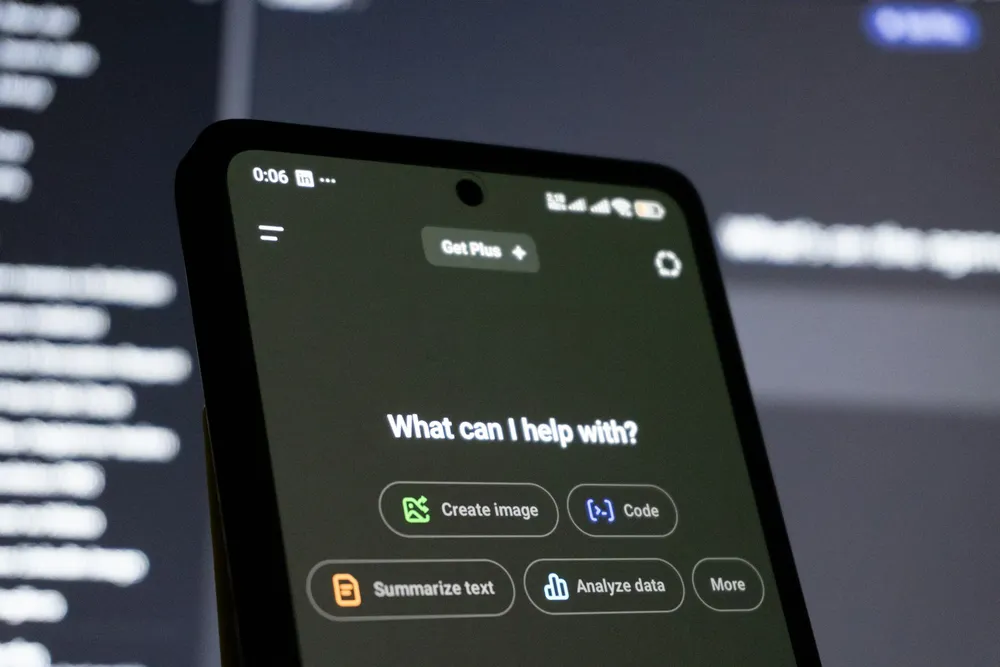 Will AI Phones Replace Mobile and Web Apps?