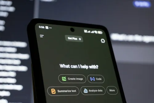 Will AI Phones Replace Mobile and Web Apps?